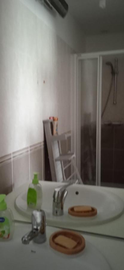 Javoy Bed & Breakfast Penvénan Екстериор снимка